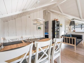 Ferienhaus | Eigene Küche | Hochstuhl