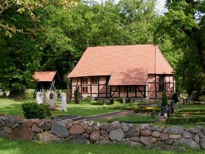 House | Exterior - Wooden House in Plate Near Lake Schwerin (Plate)
