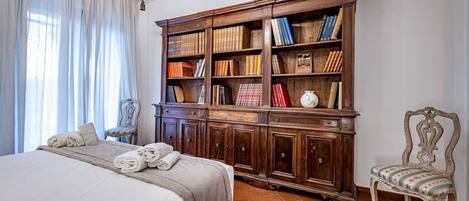 3 Schlafzimmer, Bügeleisen/Bügelbrett, Reisekinderbett, kostenloses WLAN