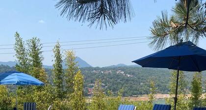 Casa Vallesana, Fraccionamiento "El Coporito", Magnificent lake view