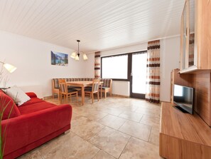 House | Dining