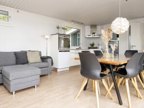 House | Dining - 8 Person Holiday Home in Aabenraa (Aabenraa)