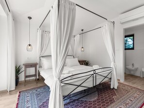 Villa | 1 bedroom, individually furnished, bed sheets - Apartment in Croatia Near the Adriatic Coast (Novigrad)