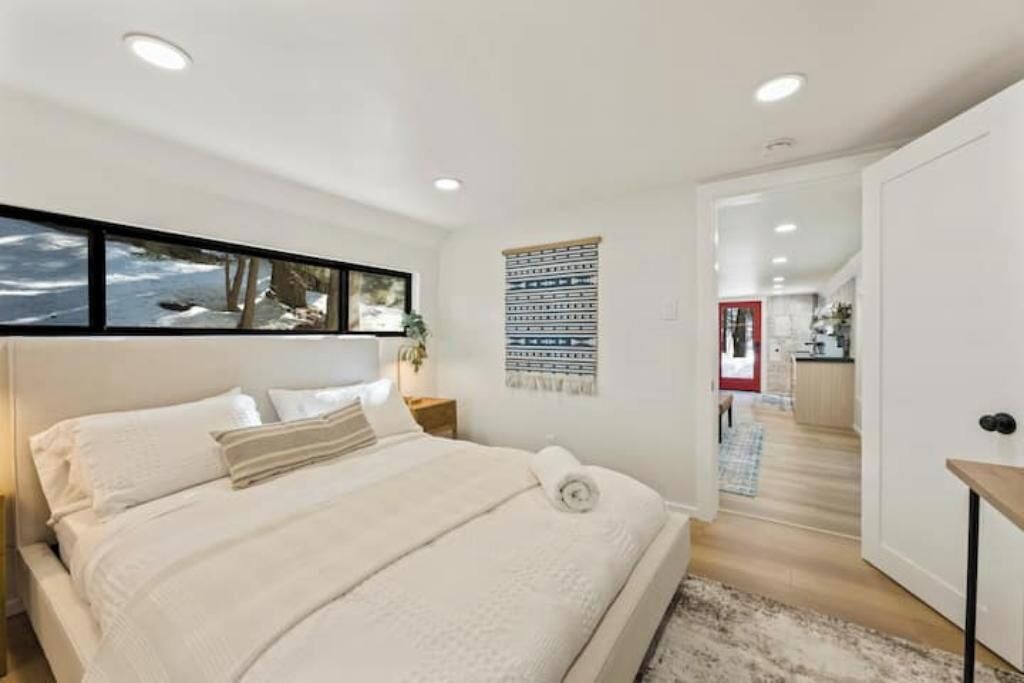 2 bedrooms, in-room safe, free WiFi, bed sheets