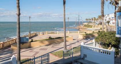 El Paseo Del Faro - House In Chipiona. Free Wifi