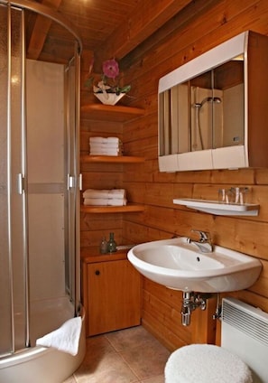 Apartment | Bathroom | Towels