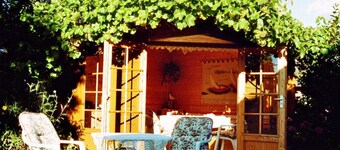 "haus Burck" Modern Retreat