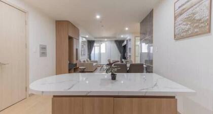 City Center Spacious Space to Live and Work