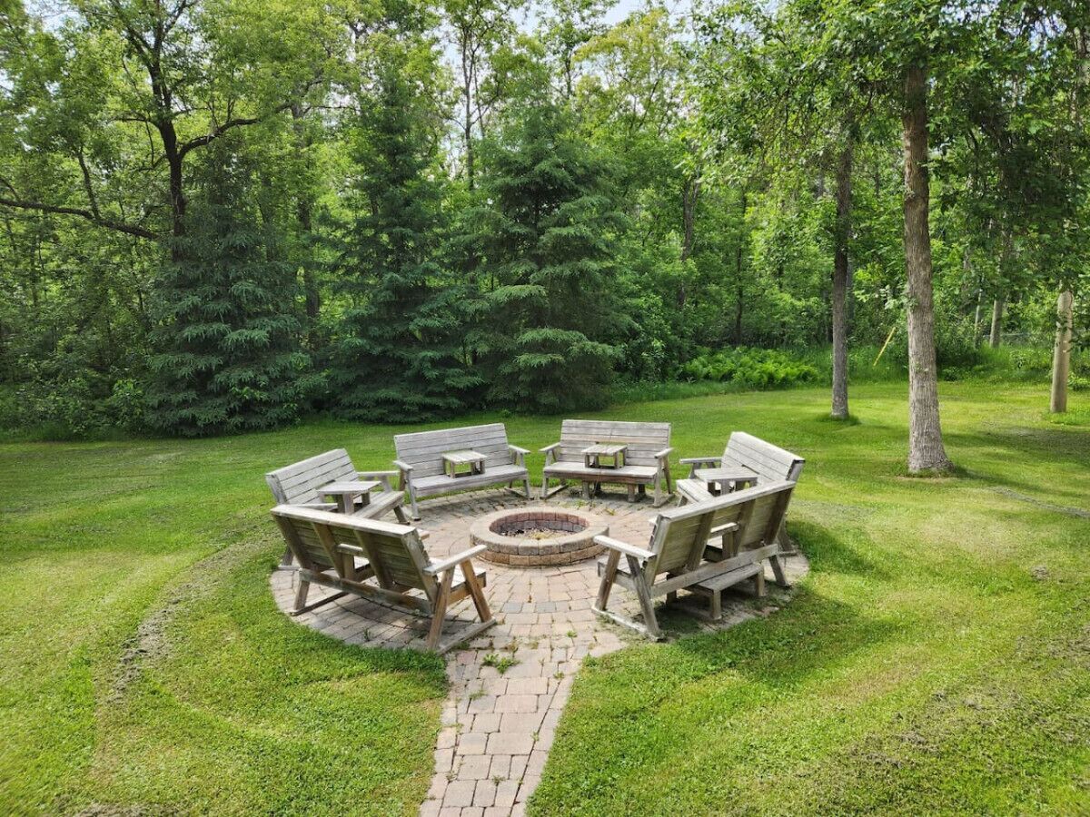 المنطقة المحيطة بالمنشأة