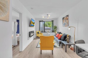 TV connectée, cheminée