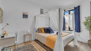 1 bedroom, desk, iron/ironing board, free WiFi