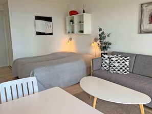 House | Dining - Seaside Escape in Sandkas - By Traum Ferienwohnungen (Allinge)