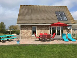 Property grounds - Beachvilla Grachtenblik (Makkum)