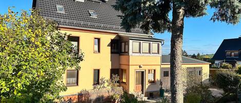Apartment | Exterior