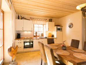 Apartamento | Cozinha privada | Fogão