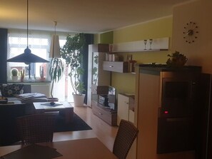 Ferienhaus | Eigene Küche | Ofen, Wasserkocher, Toaster