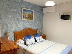 House | 2 bedrooms, bed sheets