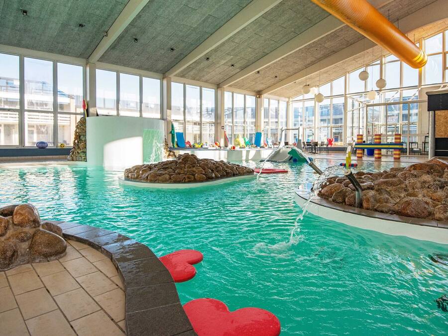 House | Pool