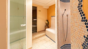 Unclassified image, 4 of 29, button - Welcoming Apartment in Langenfeld With Sauna (Laengenfeld)