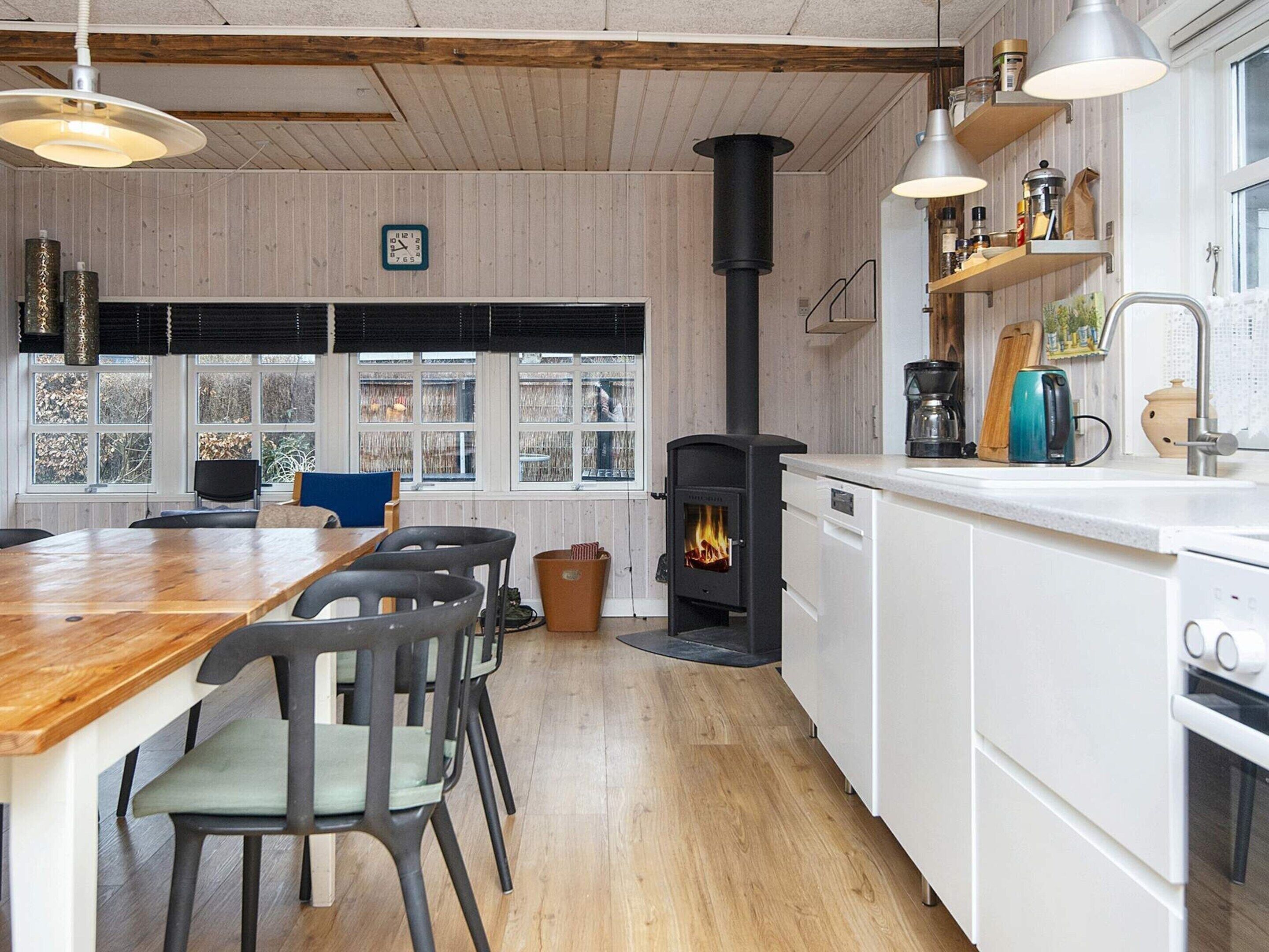 House | Dapur peribadi | Kerusi tinggi 