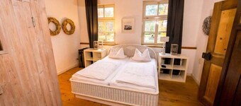 Majestic Apartment in Brakel