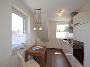 Apartment | Eigene Küche | Ofen, Wasserkocher, Toaster