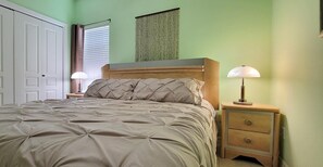 2 habitaciones, decoración personalizada y muebles diferentes 
