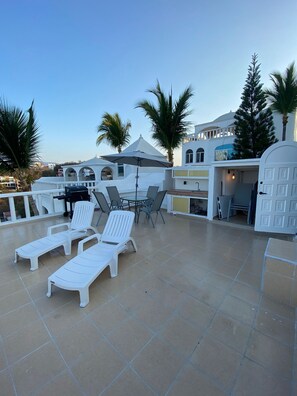 Deluxe Apartment, Beach View | Terrace/patio - vida beach manzanillo  (Manzanillo)