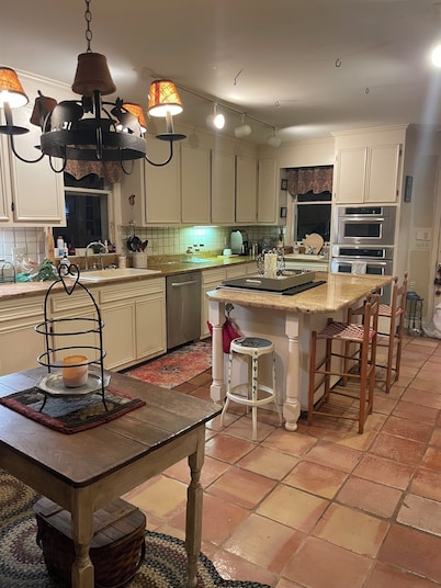 Pear Tree Farm.  Peaceful, Country living at its best. 12 stables. Pet Friendly 