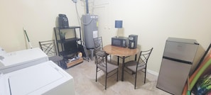 Casa, letti multipli, patio, vista giardino (Pompano Beachview Home) | Interni