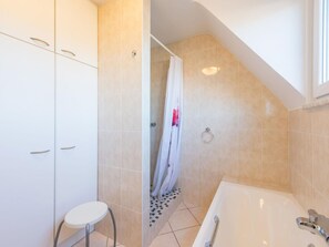 Villa | Badezimmer