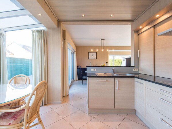 Biệt thự | Bếp riêng