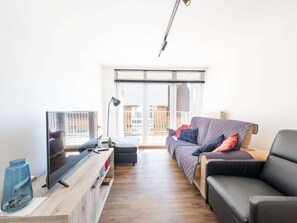 Apartment | Living area - Pleasant Apartment With Sunny Terrace (Middelkerke)