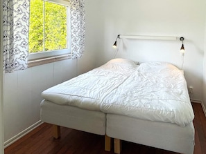 House - 6 Person Holiday Home in Kopingsvik (Kopingsvik)