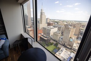 Interior - Family-friendly Dallas getaway with rooftop pool, free parking & Texas flair. (Dallas)