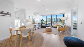 Căn hộ | Khu vực ăn uống tại phòng