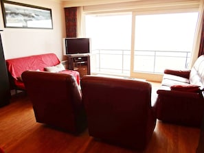 Apartment | Living room