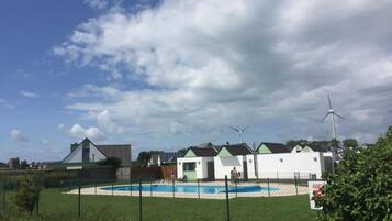 Apartment | Pool | Outdoor pool