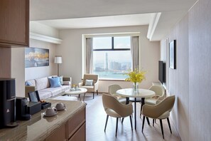 Executive Harbour Suite | Living area | LED TV - Hopewell Hotel  (Hong Kong)