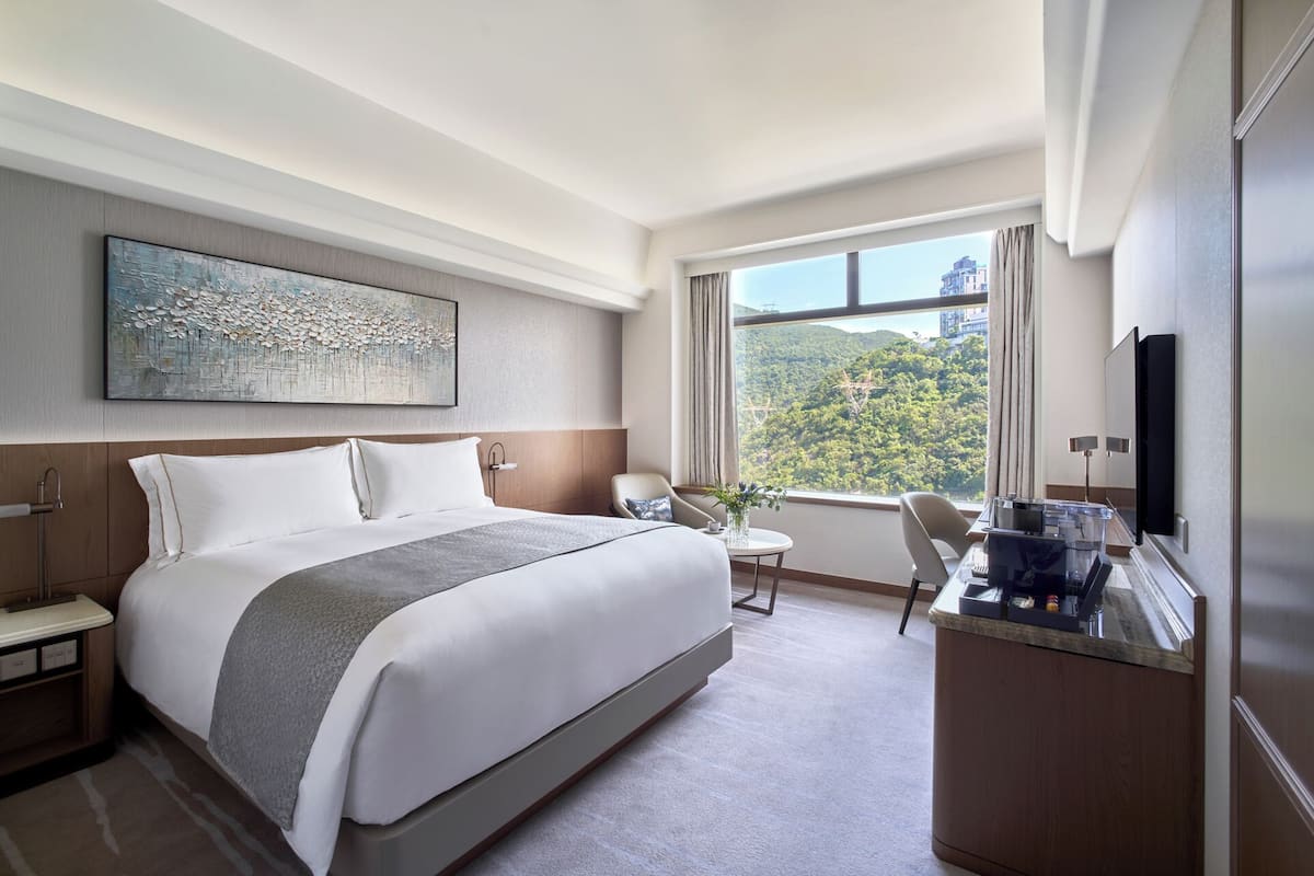 Down duvets, minibar, in-room safe, desk