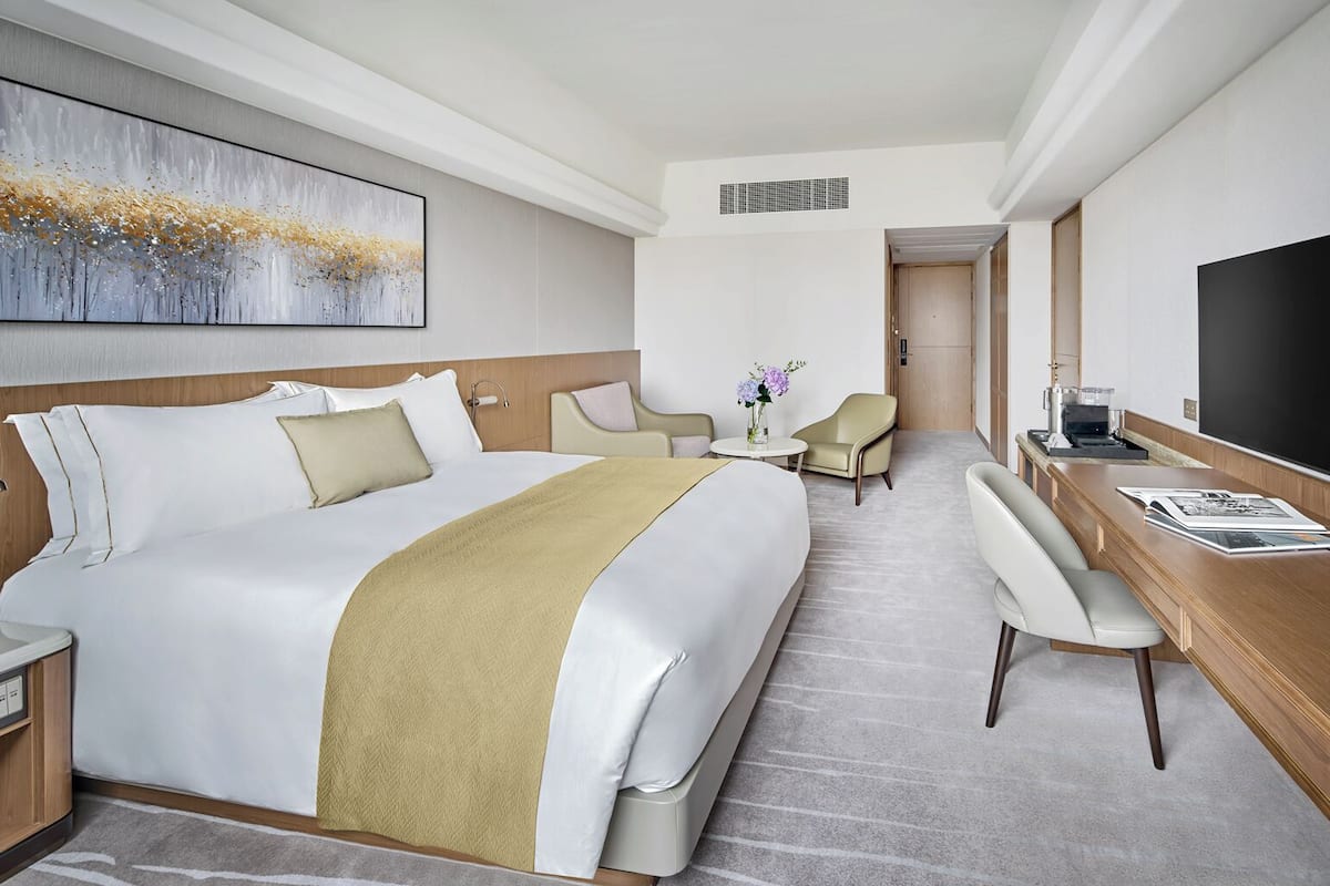 Down duvets, minibar, in-room safe, desk