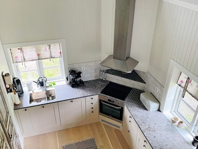 4 Person Holiday Home in Allingsas, Sverige