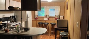 FAMILY HOME CLOSE TO TOWN