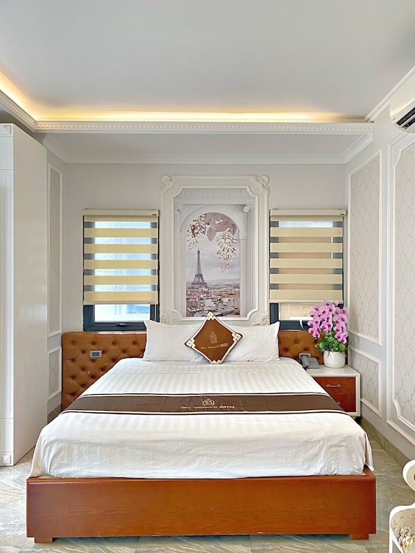 Classic Double or Twin Room, City View | Free minibar items, desk, laptop workspace, free WiFi