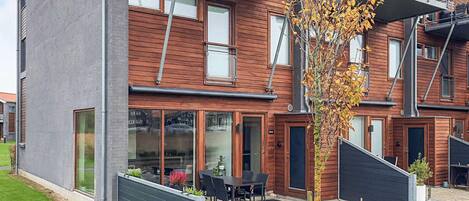 House | Bahagian luar