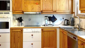 House | Private kitchen