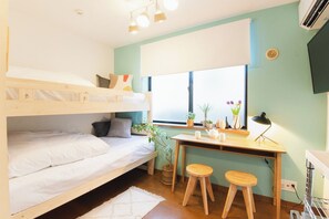 1 bedroom, desk, iron/ironing board, free WiFi