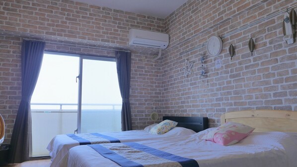 1 habitación, escritorio, tabla de planchar con plancha y wifi gratis 