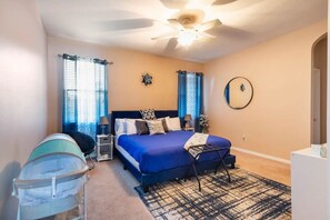 3 bedrooms, in-room safe, desk, iron/ironing board