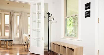 Vintage Urban Retreat